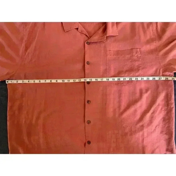 Tommy Bahama Men's Short Sleeve Button Down Pink 100% Silk Embroidered Shirt - Picture 7 of 8